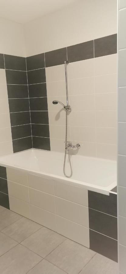 Apartman G4 Maty Frymburk Exterior photo